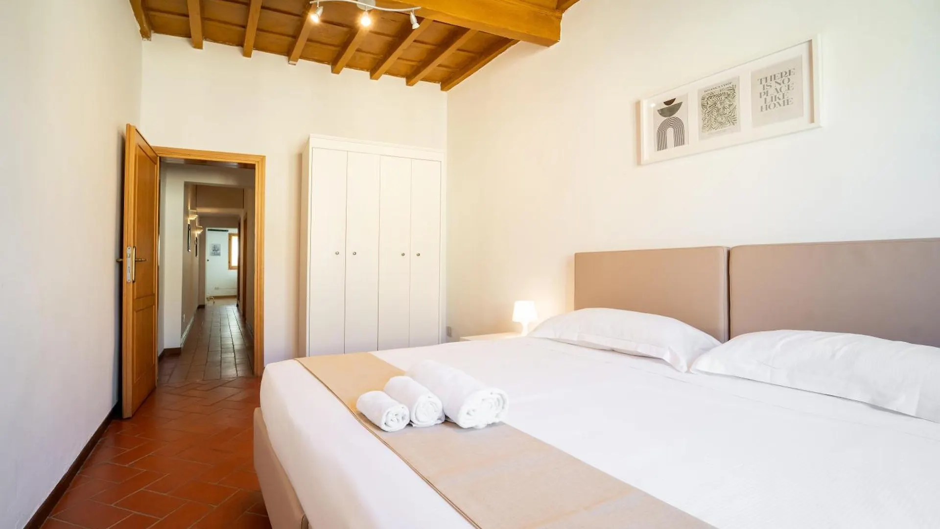Cimabue - Spacious Apartment In The Heart Of Florence
