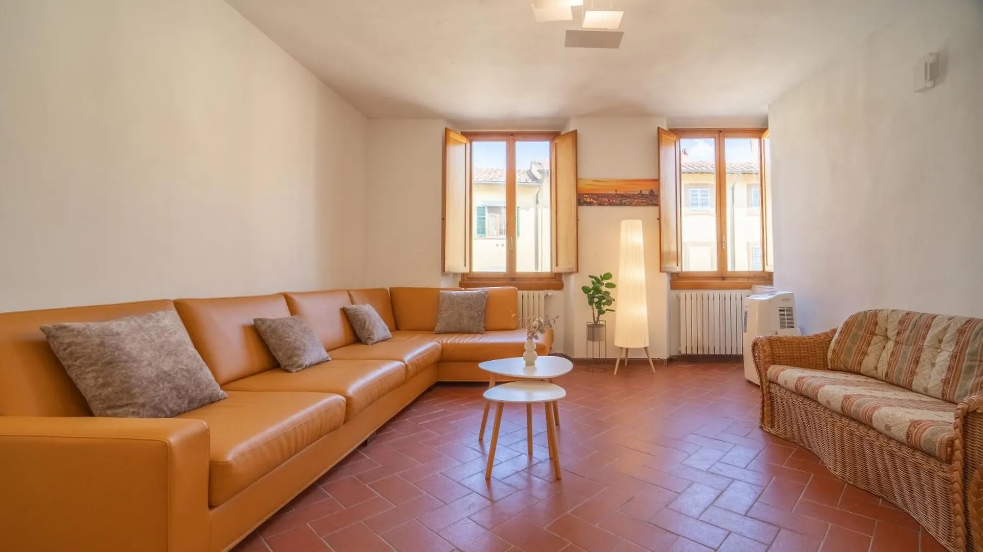 Cimabue - Spacious Apartment In The Heart Of Florence contacts